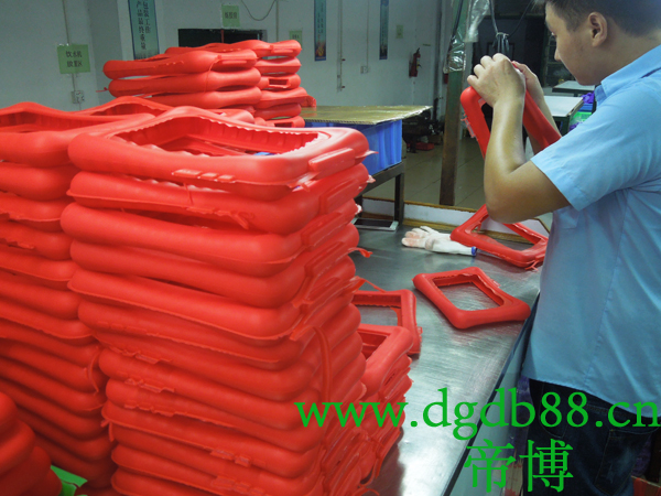 東(dōng)莞矽(guī)膠製品廠