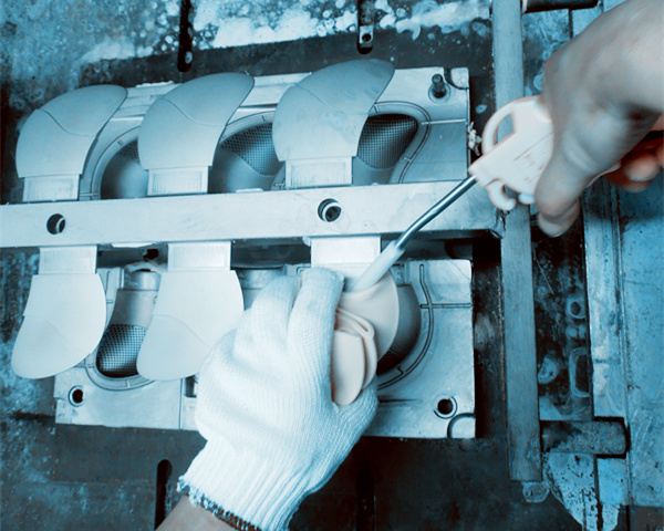 矽橡膠製品.jpg 矽橡(xiàng)膠製品.jpg