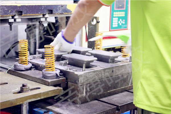 IMG_01818r.jpg IMG_01818r.jpg