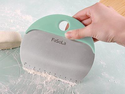 矽膠刀切麵團 矽(guī)膠刀切麵團