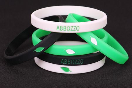 時尚手環 時(shí)尚(shàng)手環